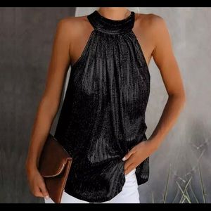 Halter top sleeveless black Cold Shoulder 
Size M